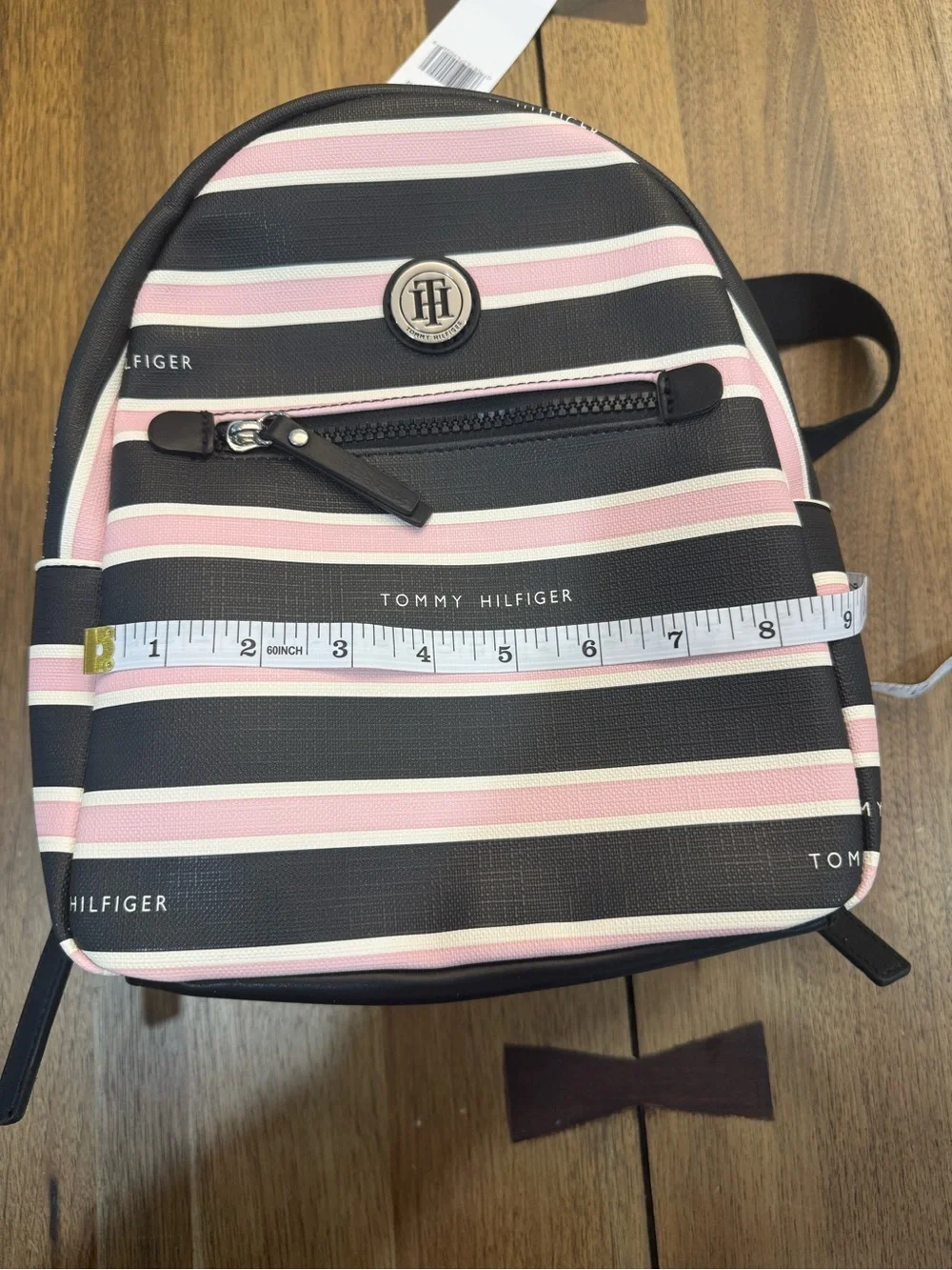 Tommy Hilfiger compact tommy